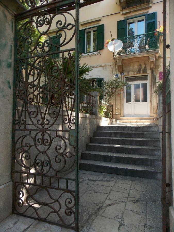 Penzion Soukki Town Centre 1 *